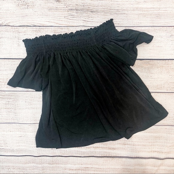 Tops - Flowy Off The Shoulder Top